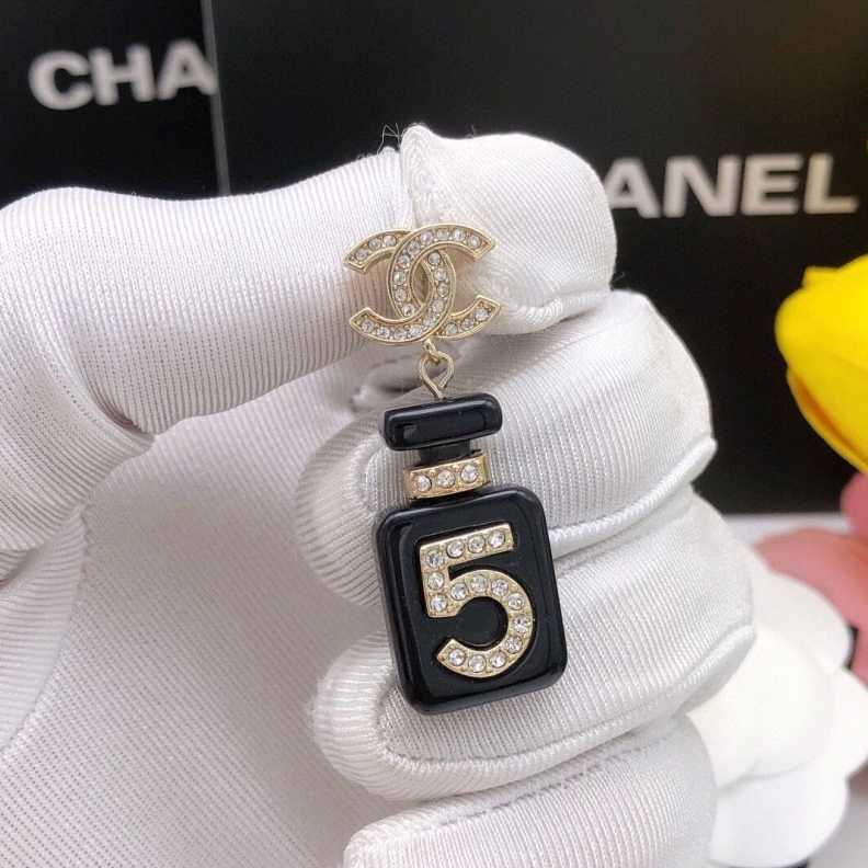 Chxnxl Earrings WellDesigned 284264