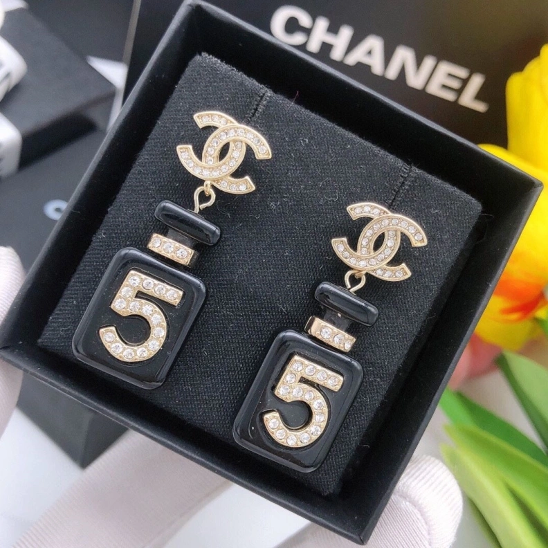 Chxnxl Earrings WellDesigned 284264