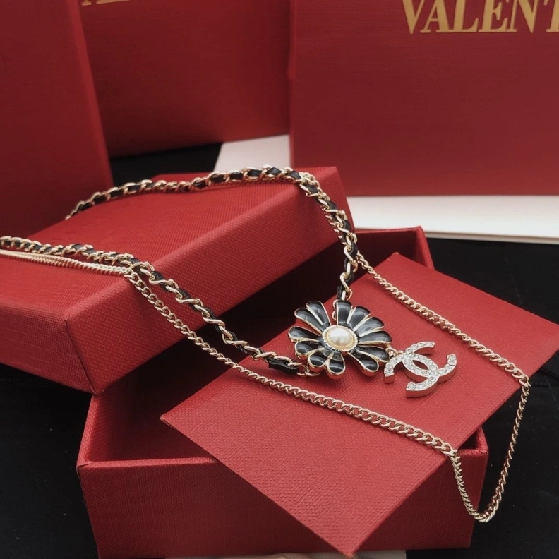 Durable Chxnxl Necklaces 284929
