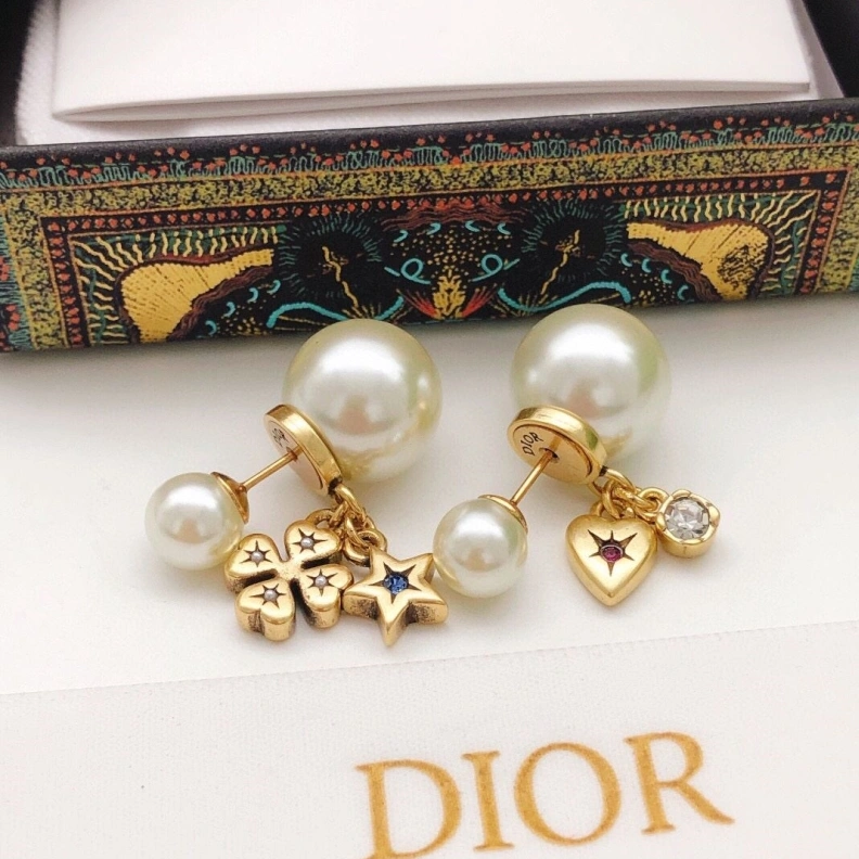 Classic Christian Dxxr Earrings 293878