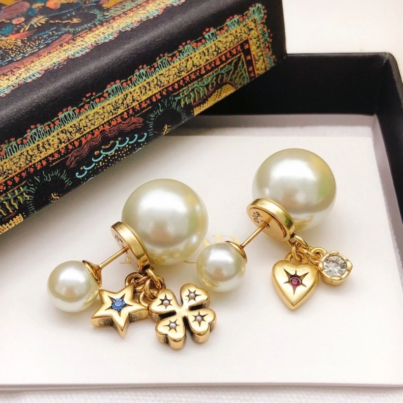 Classic Christian Dxxr Earrings 293878