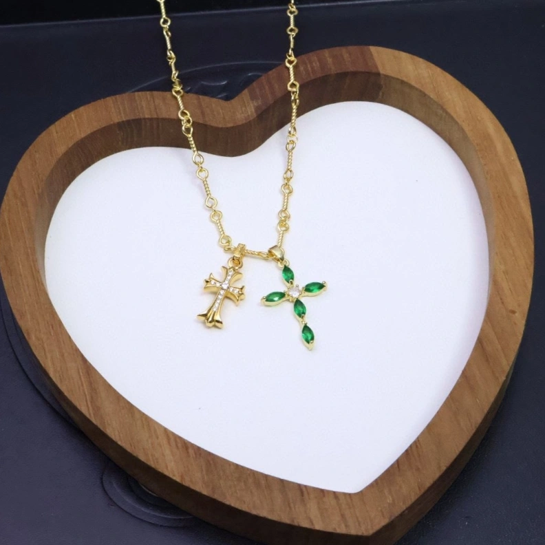 Chrxmx Hxxrts Necklaces Breathable 295973
