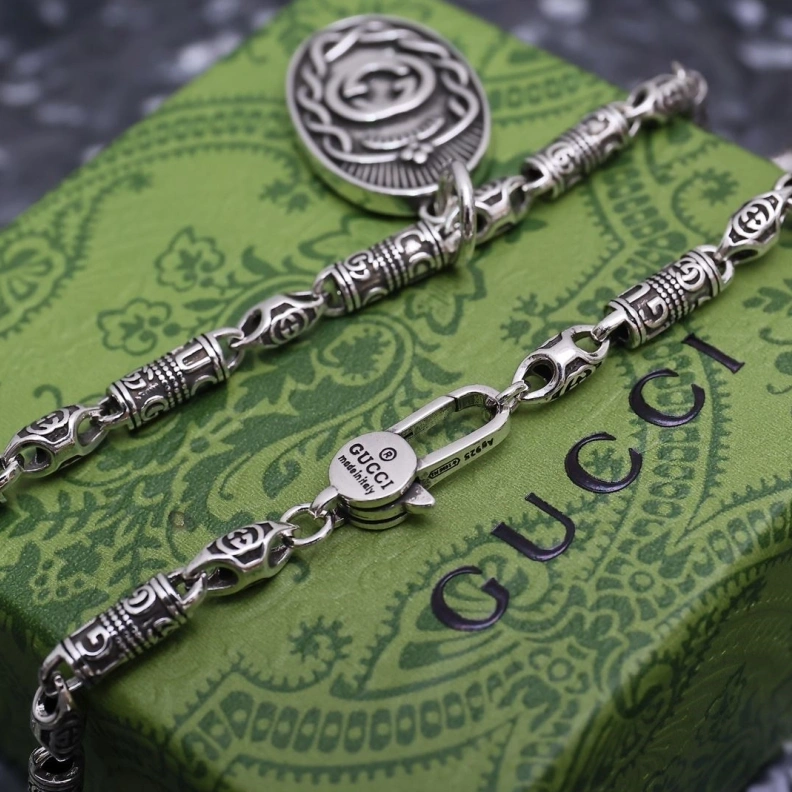 Flexible Gxccx Necklaces 302036