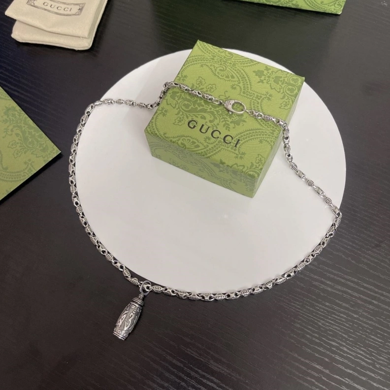 Elegant Gxccx Necklaces 302031