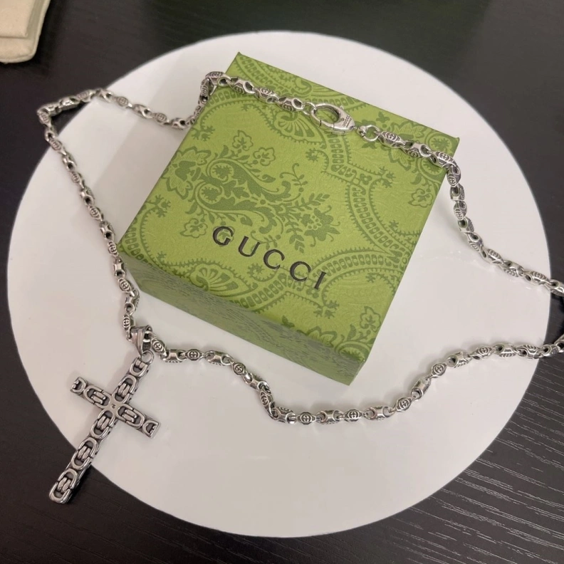 Elegant Gxccx Necklaces 302029