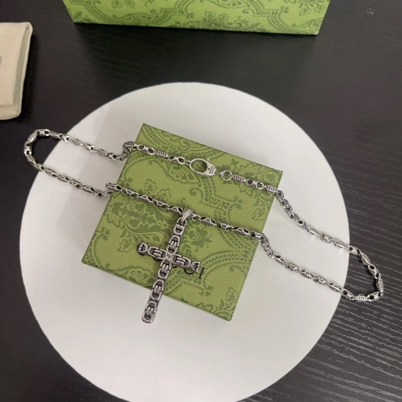 Elegant Gxccx Necklaces 302029