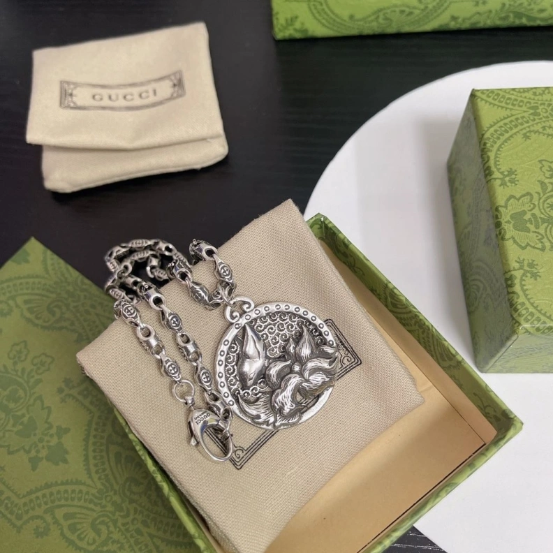 Gxccx Necklaces EyeCatching 302024