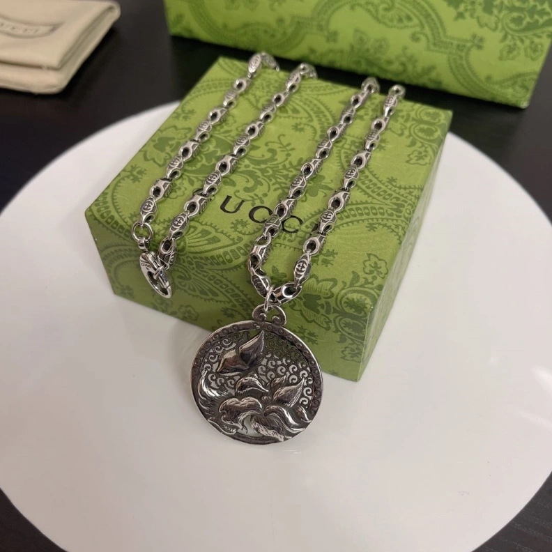 Gxccx Necklaces EyeCatching 302024