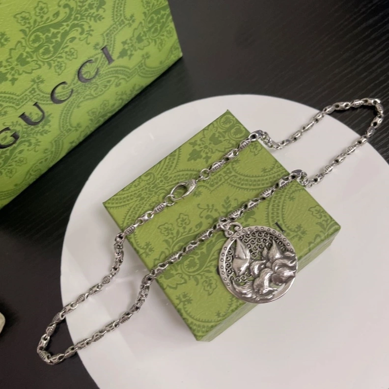 Gxccx Necklaces EyeCatching 302024