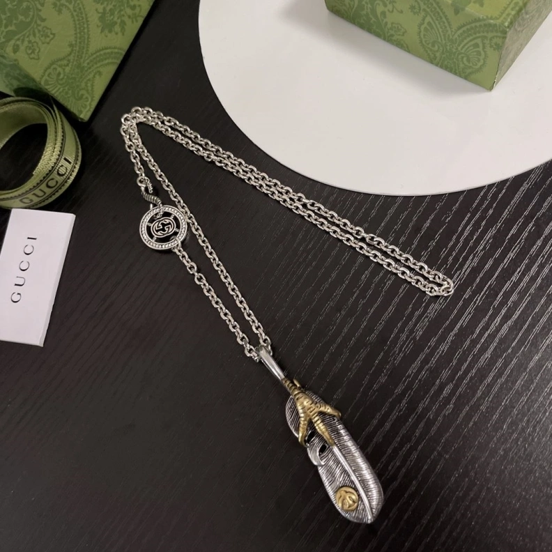 Elegant Gxccx Necklaces 302032