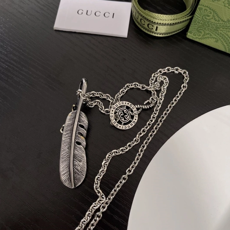 Elegant Gxccx Necklaces 302032