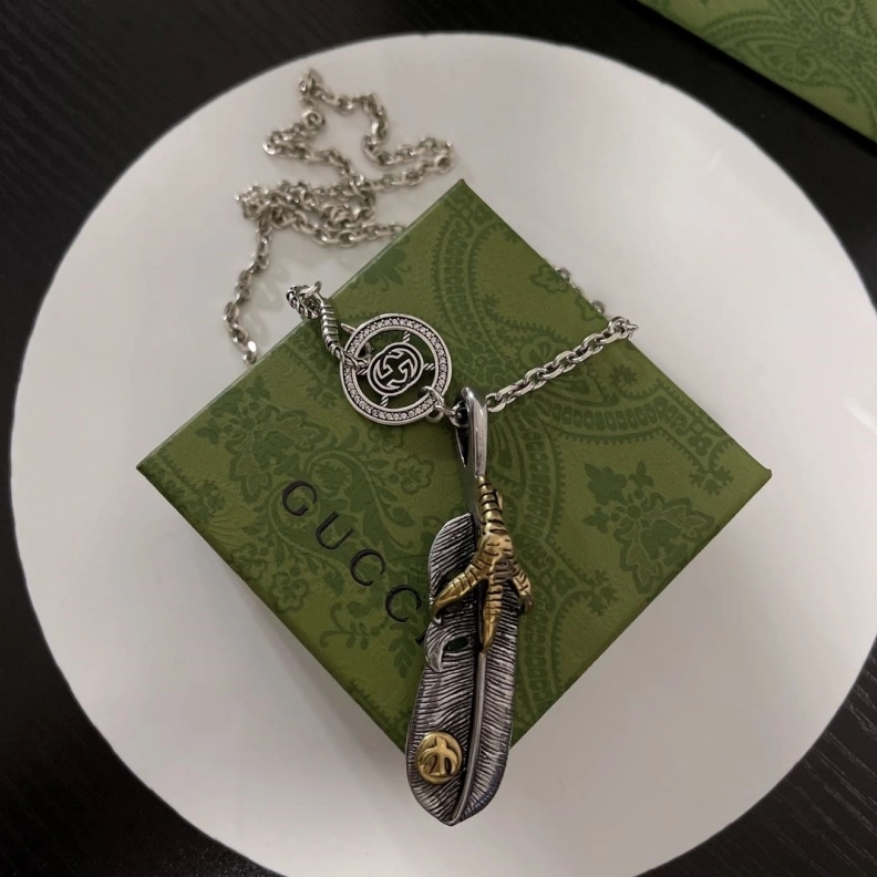 Elegant Gxccx Necklaces 302032