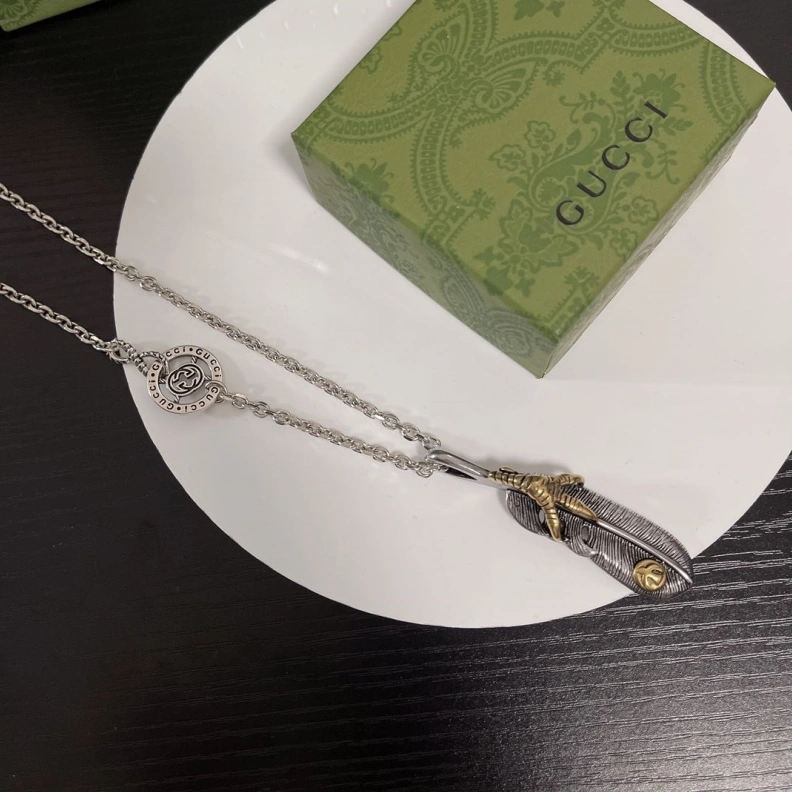 Elegant Gxccx Necklaces 302032