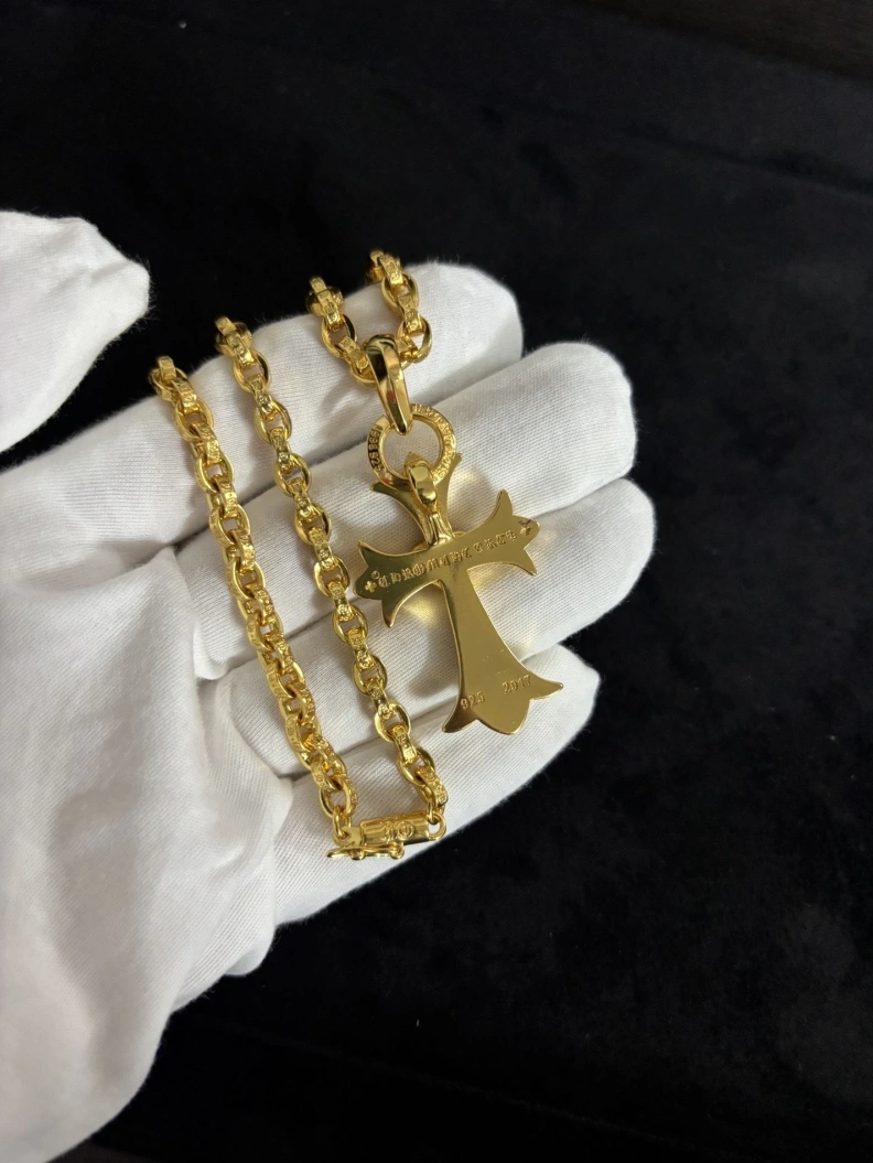 Bright Chrxmx Hxxrts Necklaces 295971