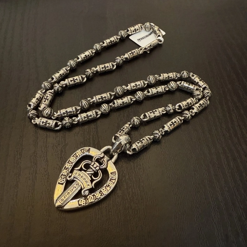 GoodFit Chrxmx Hxxrts Necklaces 295963