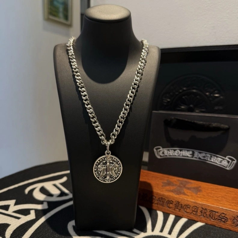 Elegant Chrxmx Hxxrts Necklaces 295964