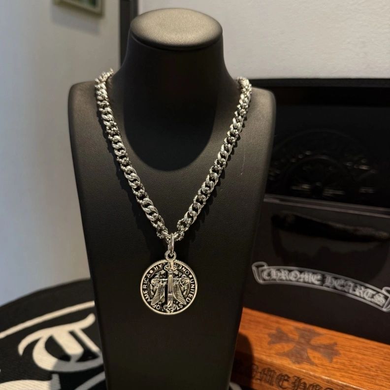 Elegant Chrxmx Hxxrts Necklaces 295964