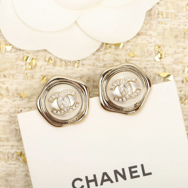 Cozy Chxnxl Earrings 284260