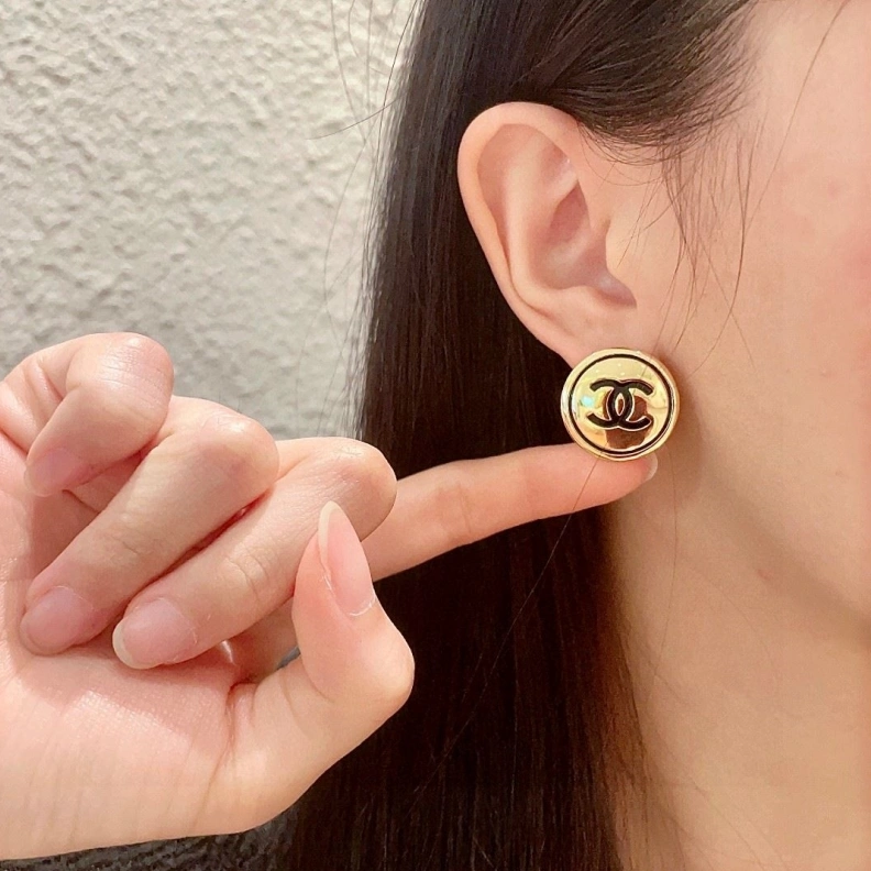 HighQuality Chxnxl Earrings 284251