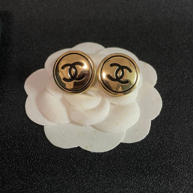 HighQuality Chxnxl Earrings 284251