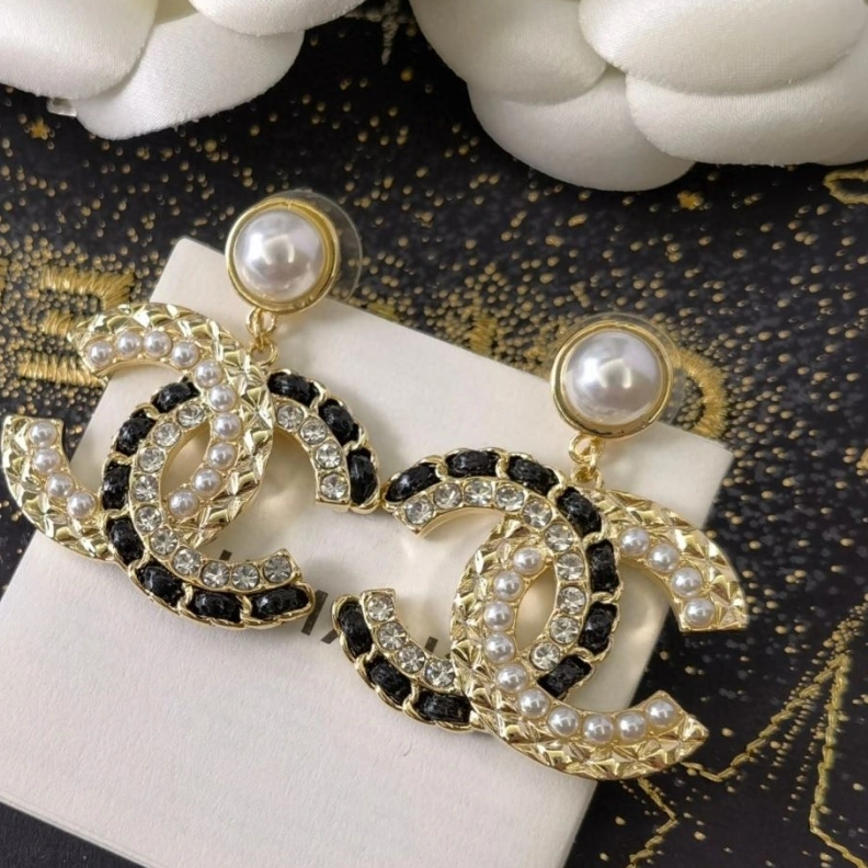 HighQuality Chxnxl Earrings 284240