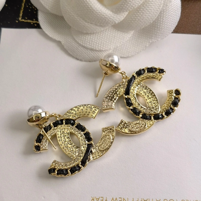 HighQuality Chxnxl Earrings 284240