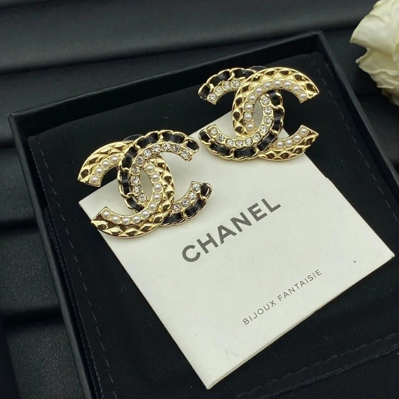Chxnxl Earrings Compact 284247