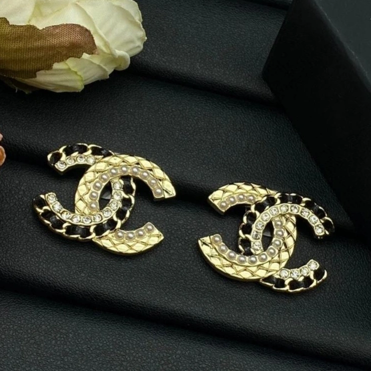 Chxnxl Earrings Compact 284247