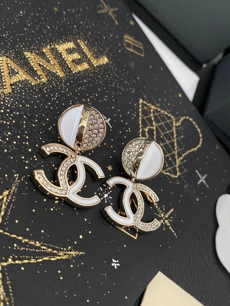 Sleek Chxnxl Earrings 284236