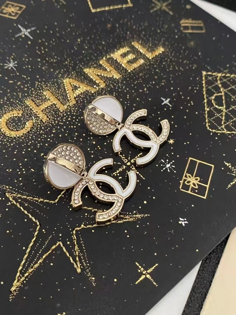 Sleek Chxnxl Earrings 284236