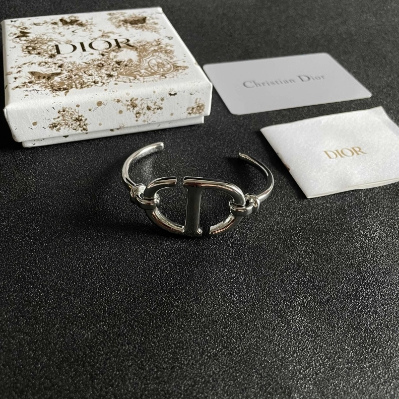 Sleek Christian Dxxr Bracelets 294008