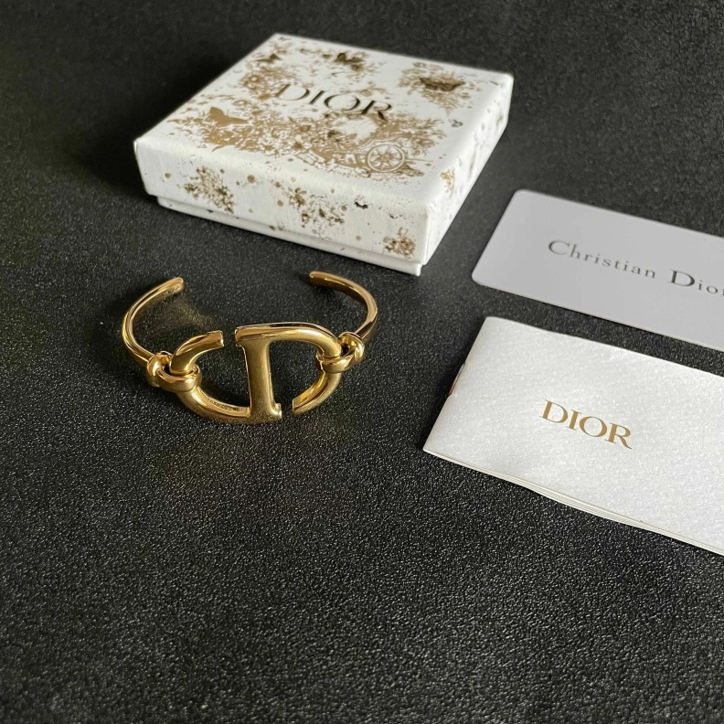 Lightweight Christian Dxxr Bracelets 294004
