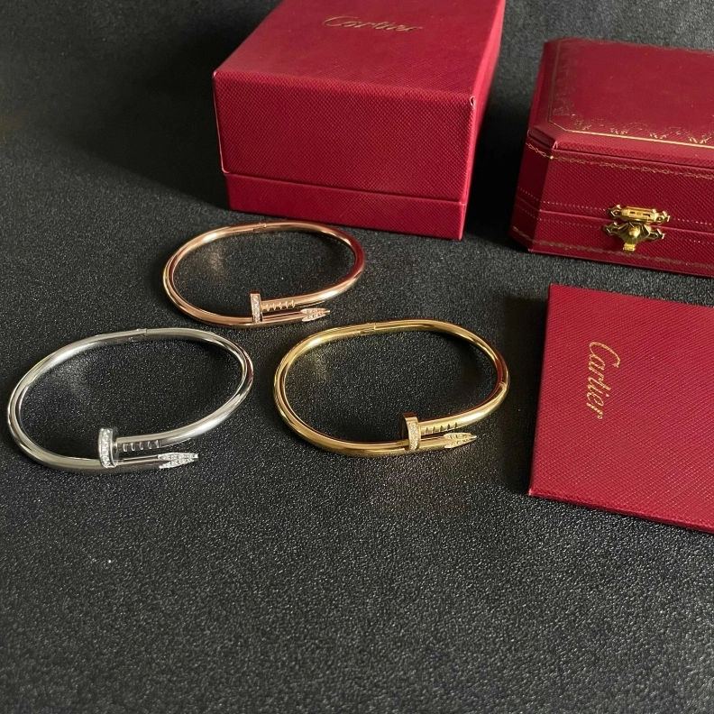 Cxrtxer Bracelets Stylish 283156