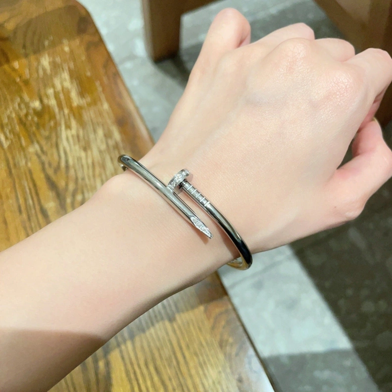 Cxrtxer Bracelets Stylish 283156