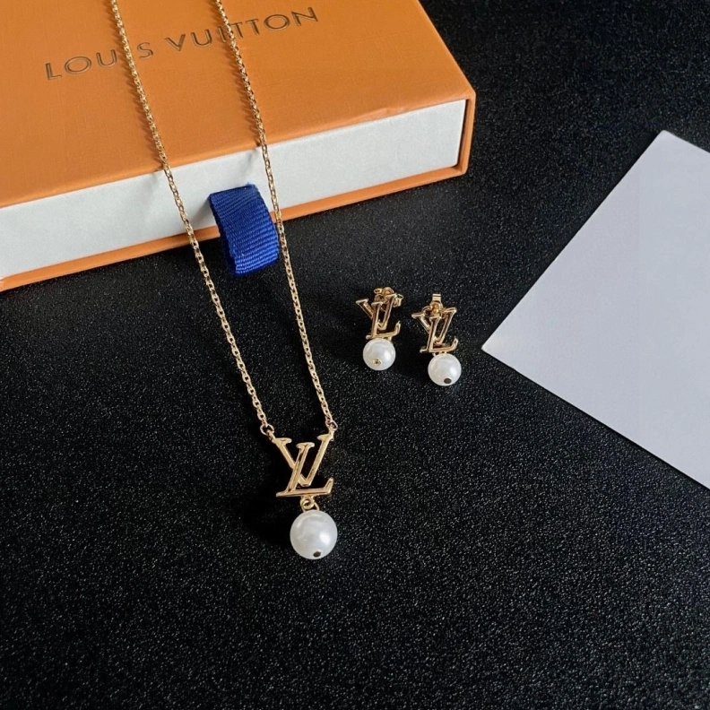 Minimalist LX Earrings 308635