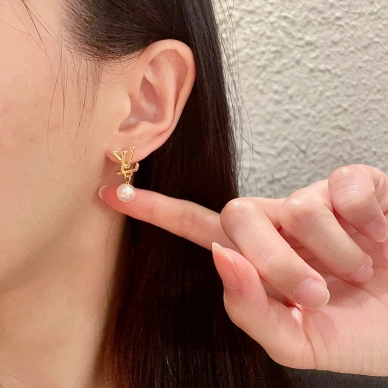 Minimalist LX Earrings 308635