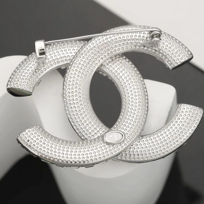 Chxnxl Brooches Bold 284609