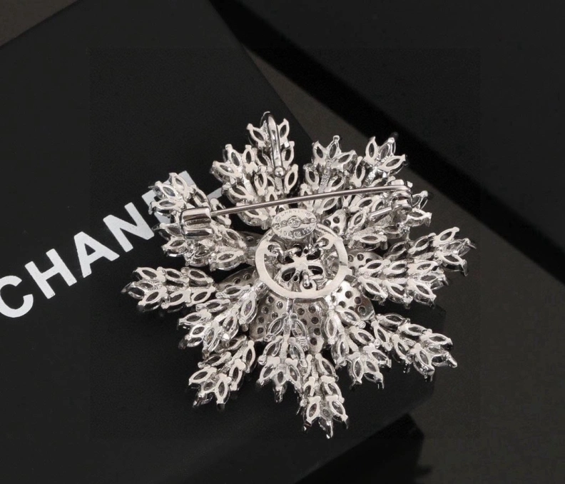 Chxnxl Brooches Classic 284629