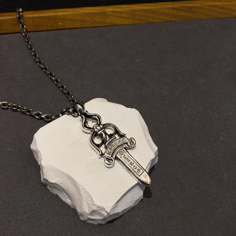 Unique Chrxmx Hxxrts Necklaces 295959