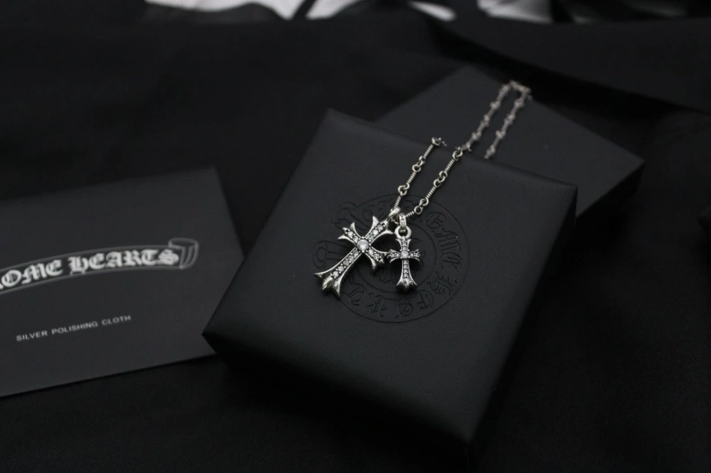 SportInspired Chrxmx Hxxrts Necklaces 295962