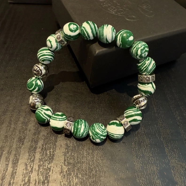 Stylish Chrxmx Hxxrts Bracelets 296437