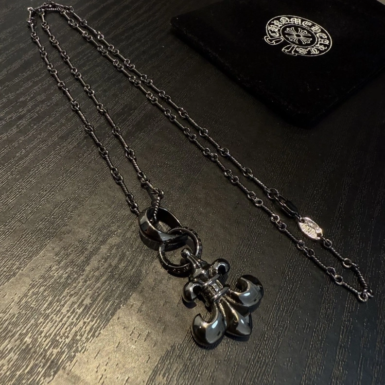 SportInspired Chrxmx Hxxrts Necklaces 295956
