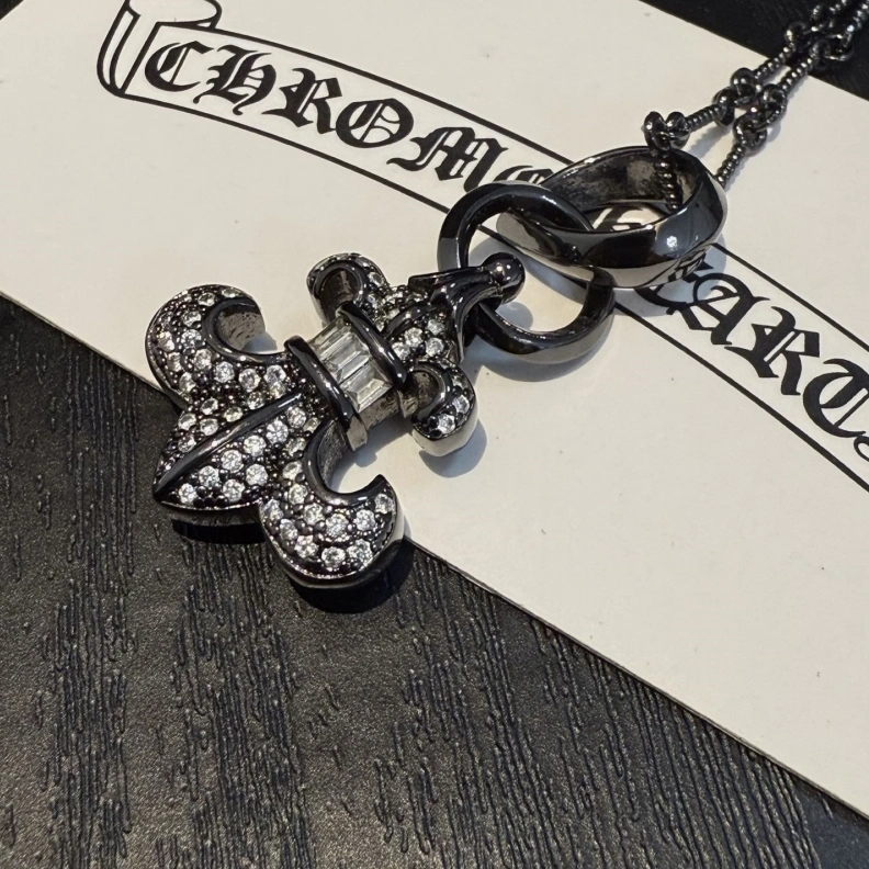 SportInspired Chrxmx Hxxrts Necklaces 295956