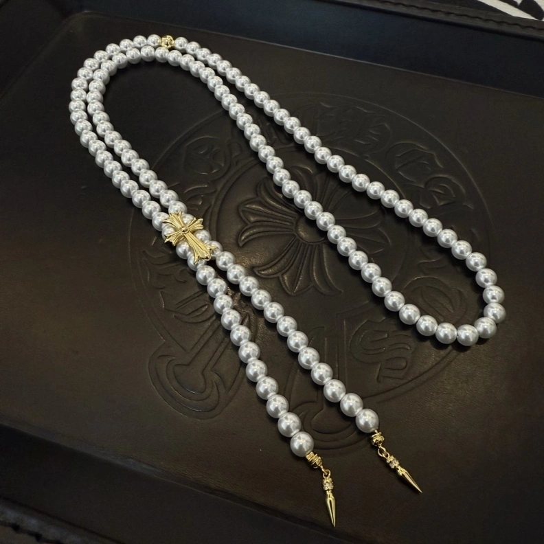 Lightweight Chrxmx Hxxrts Necklaces 295957