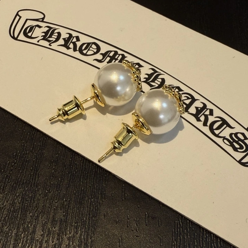 Flexible Chrxmx Hxxrts Earrings 296221