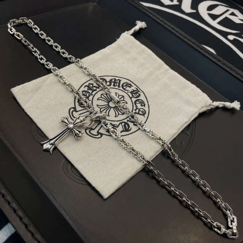 Chrxmx Hxxrts Necklaces Minimalist 295947