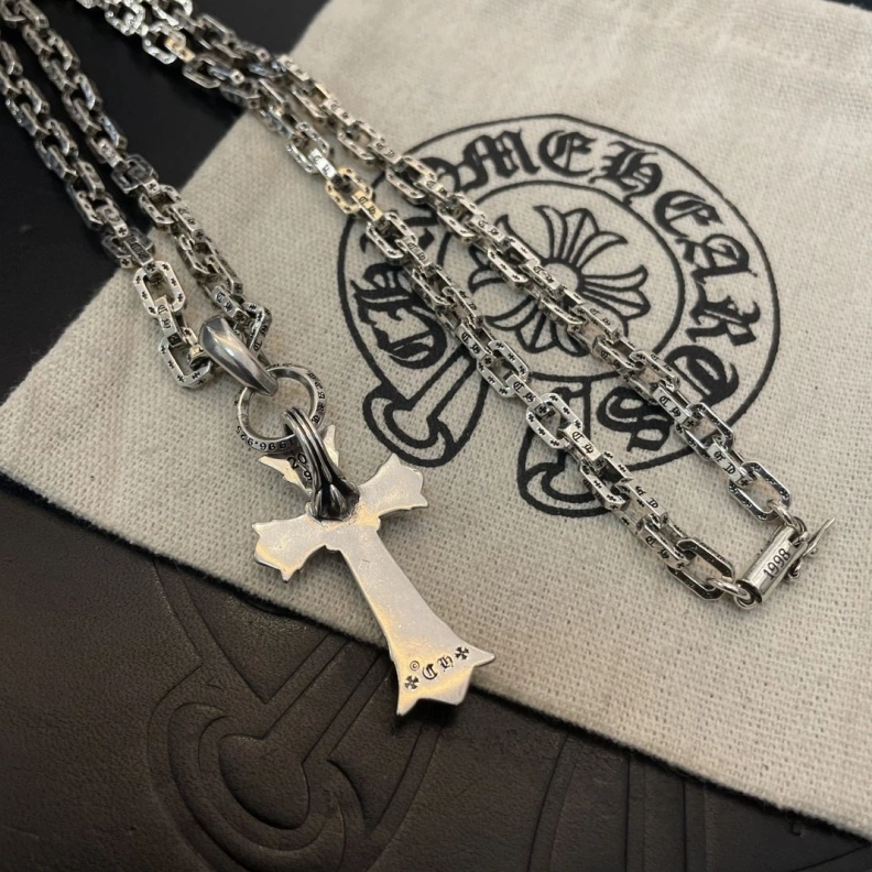 Chrxmx Hxxrts Necklaces Minimalist 295947