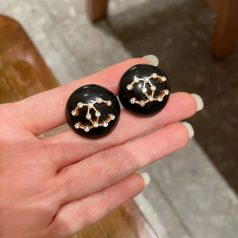 Chxnxl Earrings UrbanStyle 284216