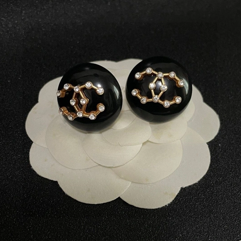 Chxnxl Earrings UrbanStyle 284216
