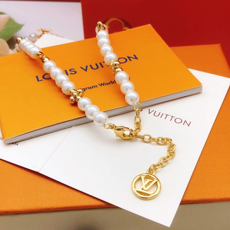 Refined LX Necklaces 309337